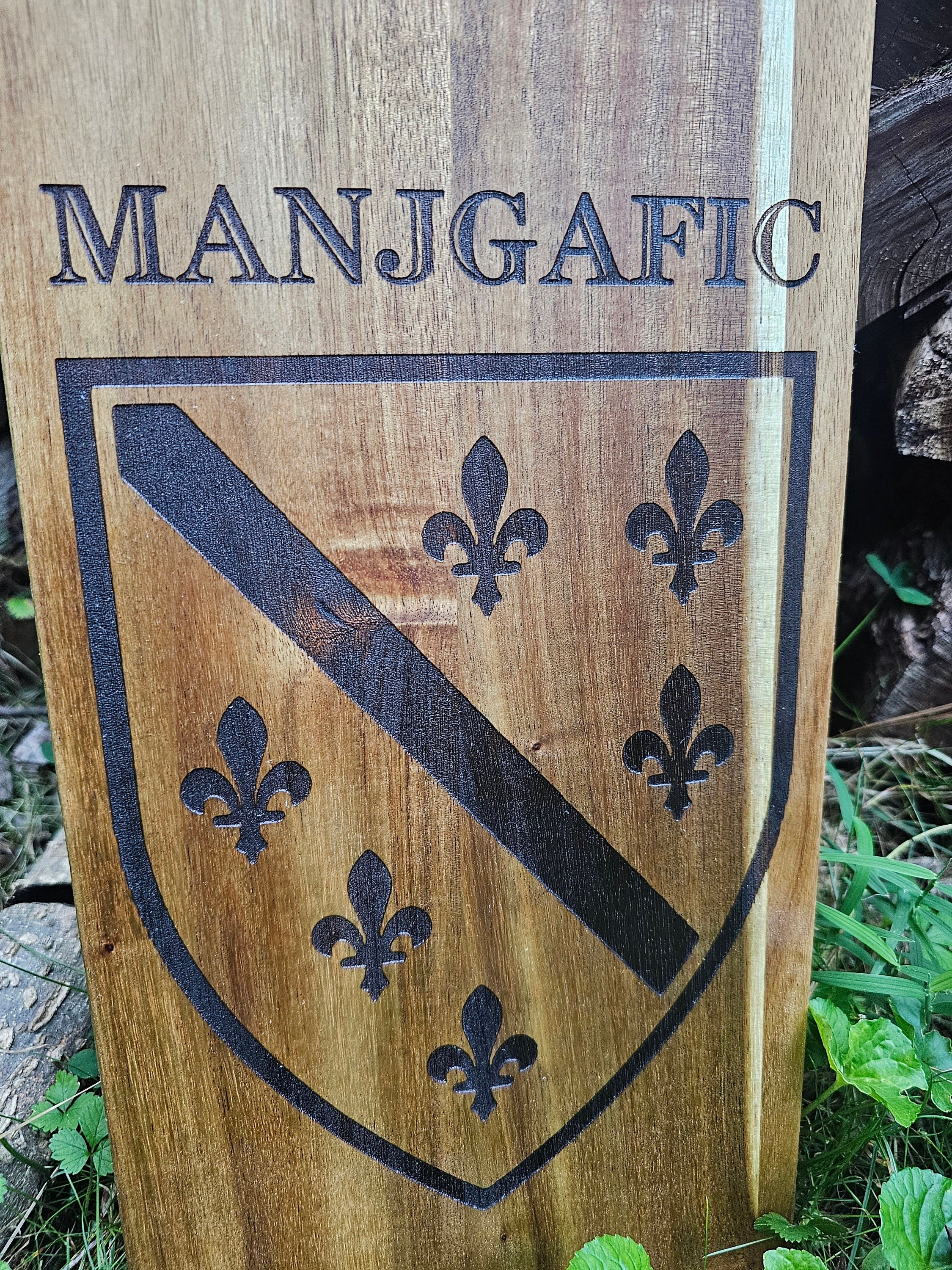 Bosnia BIH Personalized Charcuterie Wood Board/Acacia Wood Custom Serving Tray/Classic Elegant Monogram Rectangle Square/Closing Gift Bosna