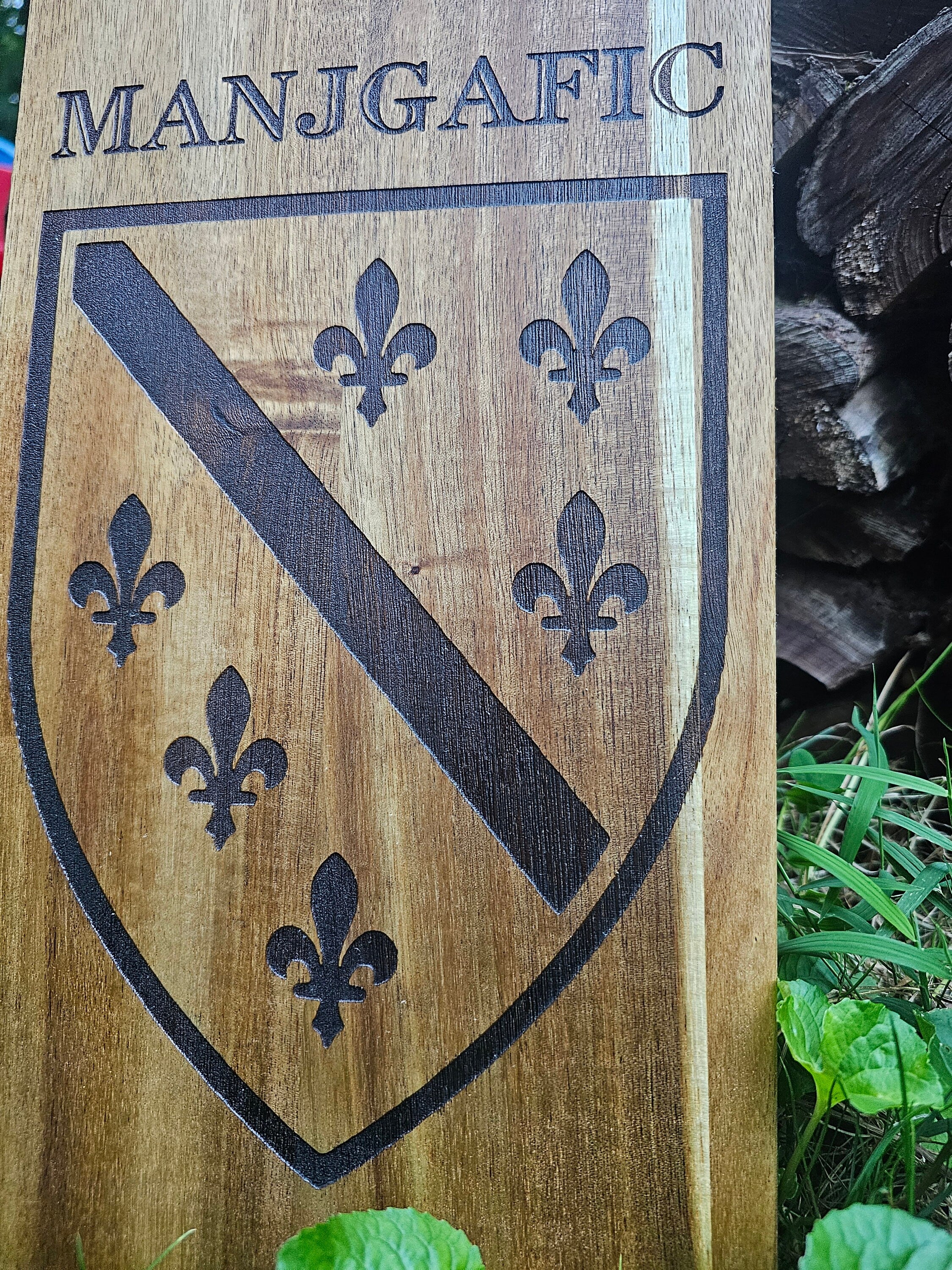 Bosnia BIH Personalized Charcuterie Wood Board/Acacia Wood Custom Serving Tray/Classic Elegant Monogram Rectangle Square/Closing Gift Bosna