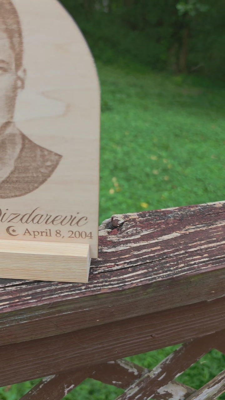 Memoriam Table Sign Decor
